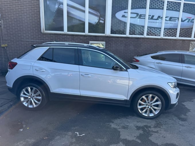 2025 Volkswagen T-roc