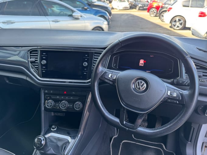 2025 Volkswagen T-roc