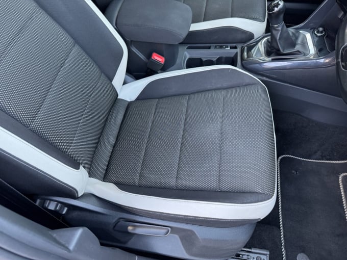 2025 Volkswagen T-roc