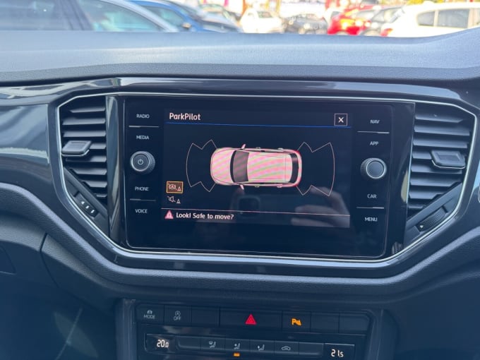 2025 Volkswagen T-roc