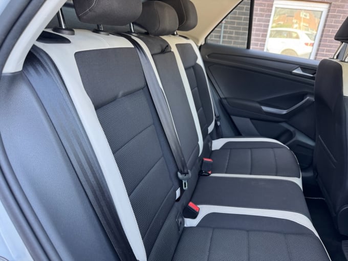 2025 Volkswagen T-roc