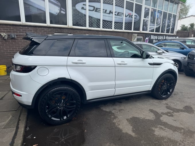 2025 Land Rover Range Rover Evoque