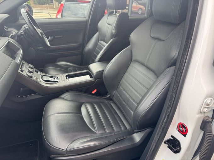 2025 Land Rover Range Rover Evoque