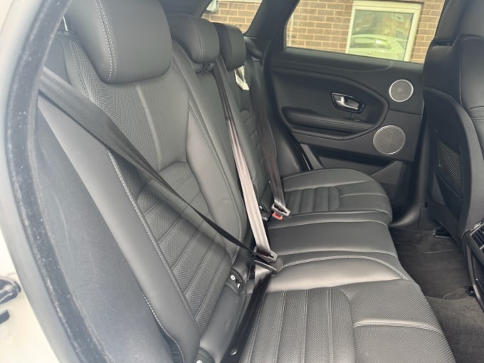 2025 Land Rover Range Rover Evoque