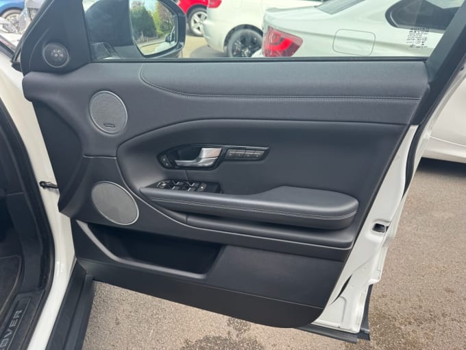 2025 Land Rover Range Rover Evoque