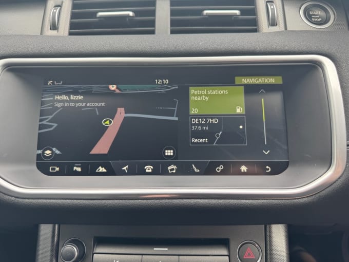 2025 Land Rover Range Rover Evoque