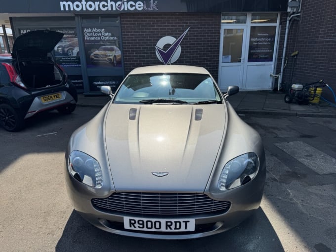 2025 Aston Martin Vantage