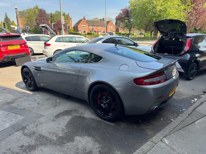 2025 Aston Martin Vantage