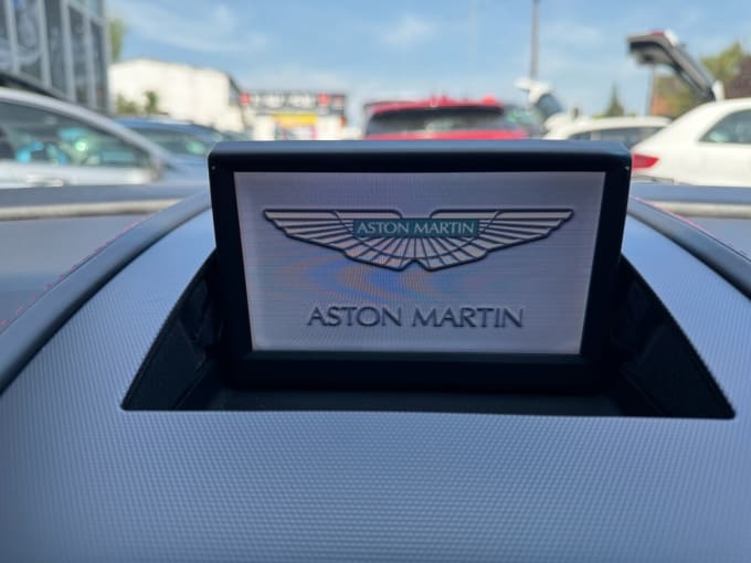 2025 Aston Martin Vantage