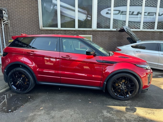 2025 Land Rover Range Rover Evoque