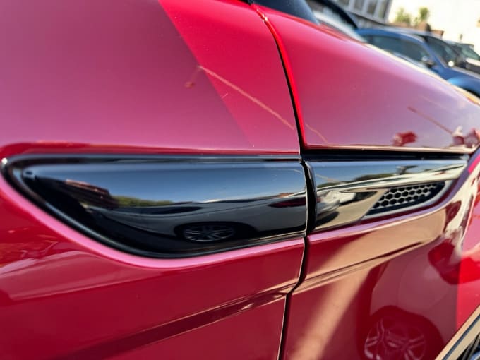 2025 Land Rover Range Rover Evoque