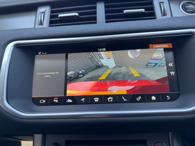 2025 Land Rover Range Rover Evoque