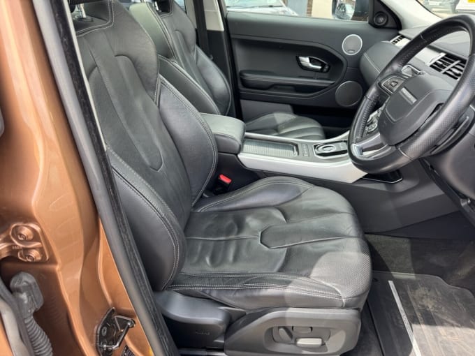 2025 Land Rover Range Rover Evoque