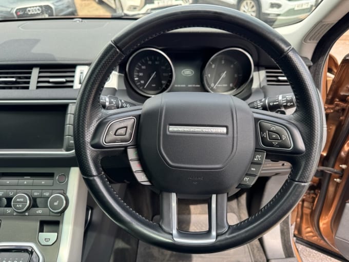 2025 Land Rover Range Rover Evoque