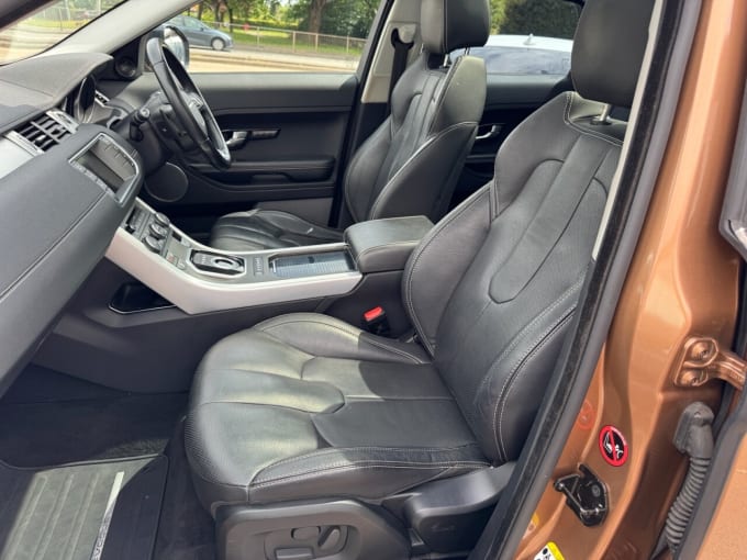 2025 Land Rover Range Rover Evoque