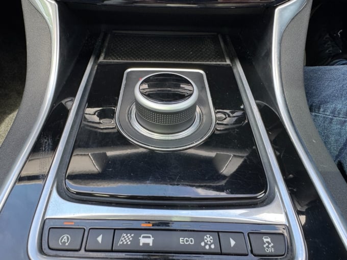 2025 Jaguar Xf