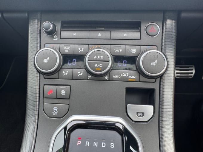 2025 Land Rover Range Rover Evoque