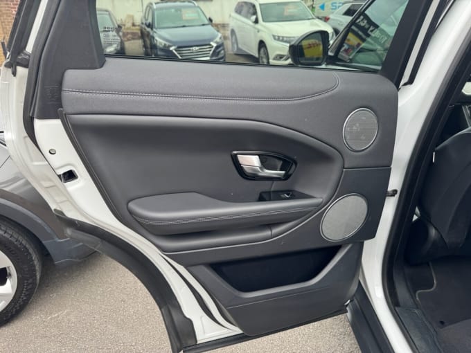 2025 Land Rover Range Rover Evoque