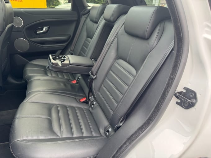 2025 Land Rover Range Rover Evoque