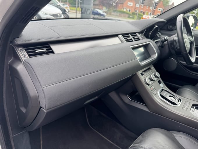 2025 Land Rover Range Rover Evoque