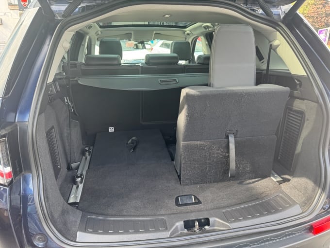 2025 Land Rover Discovery Sport