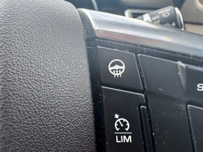 2025 Land Rover Discovery Sport