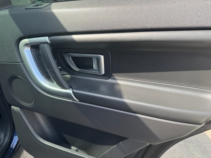 2025 Land Rover Discovery Sport