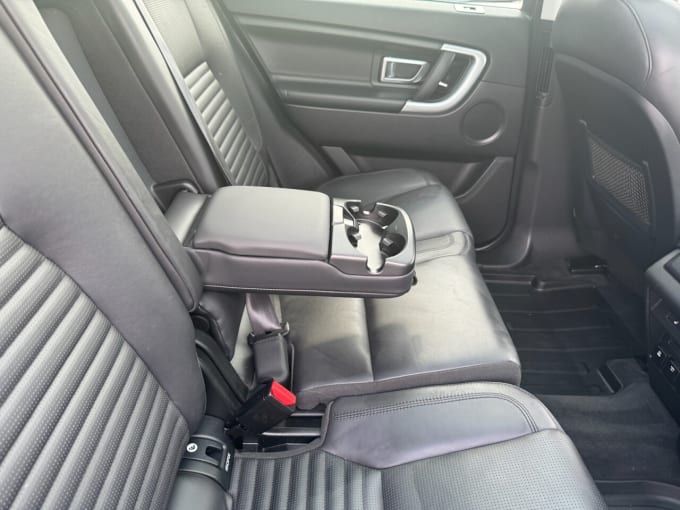 2025 Land Rover Discovery Sport
