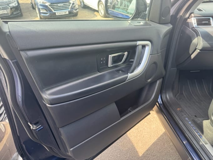 2025 Land Rover Discovery Sport