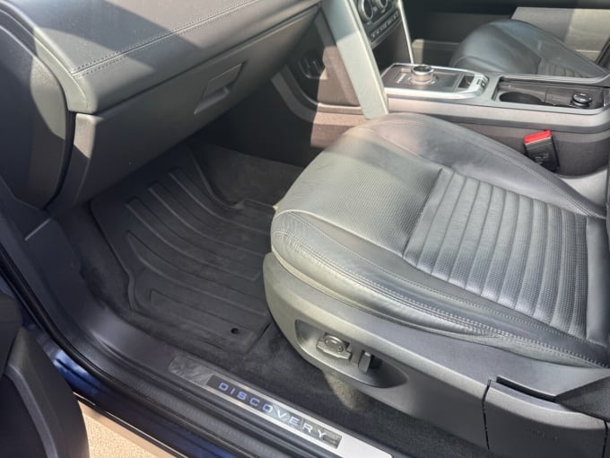 2025 Land Rover Discovery Sport