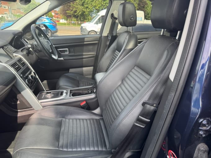 2025 Land Rover Discovery Sport