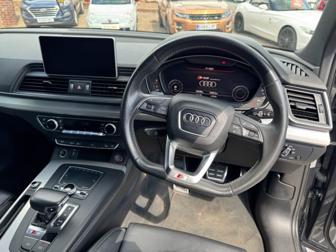 2025 Audi Sq5