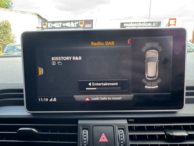 2025 Audi Sq5