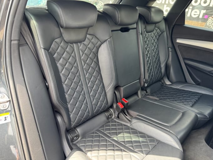 2025 Audi Sq5