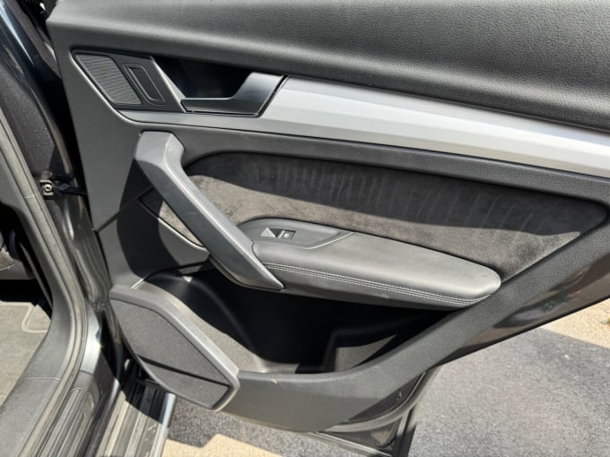 2025 Audi Sq5