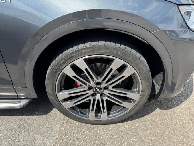 2025 Audi Sq5