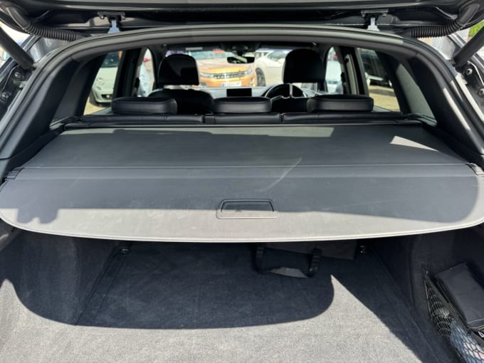 2025 Audi Sq5