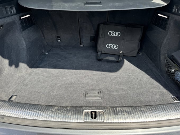 2025 Audi Sq5