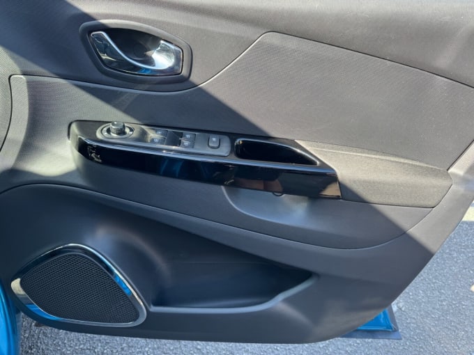 2025 Renault Captur