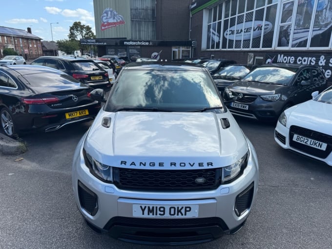 2025 Land Rover Range Rover Evoque