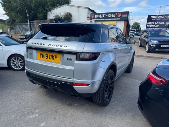 2025 Land Rover Range Rover Evoque