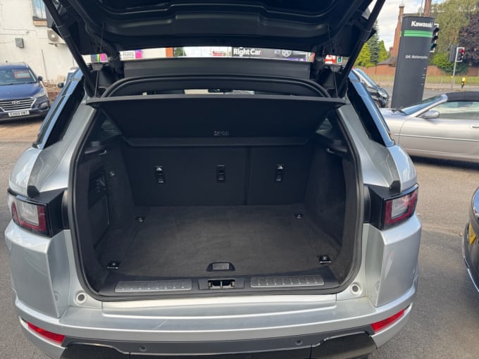 2025 Land Rover Range Rover Evoque
