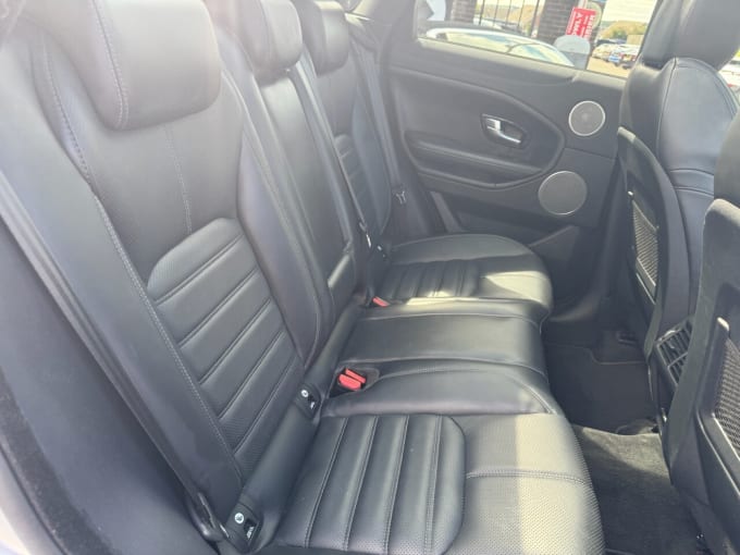 2025 Land Rover Range Rover Evoque