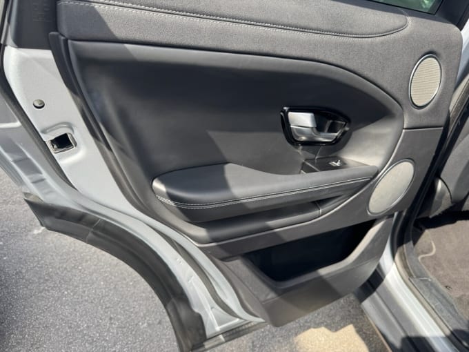 2025 Land Rover Range Rover Evoque