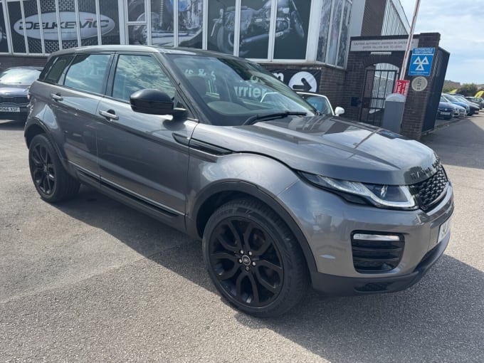 2025 Land Rover Range Rover Evoque