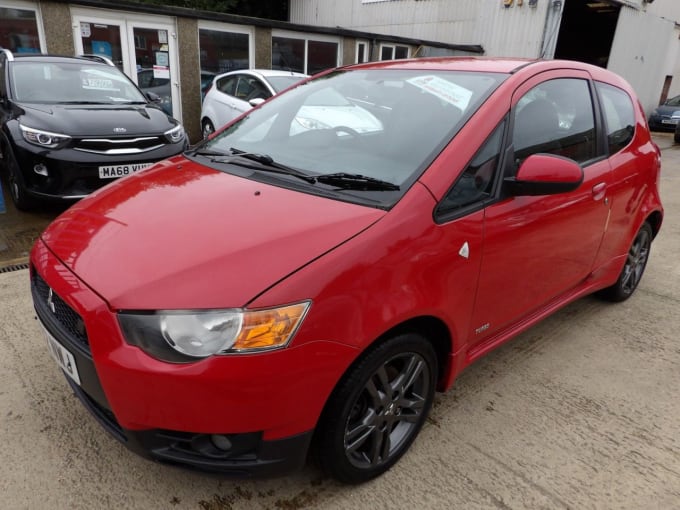 2024 Mitsubishi Colt