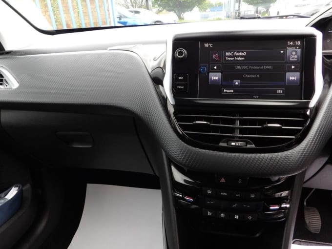 2025 Peugeot 2008