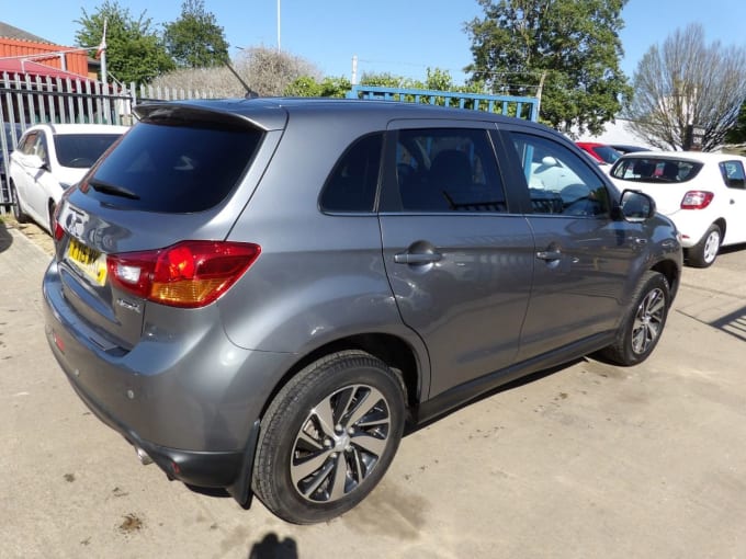 2025 Mitsubishi Asx