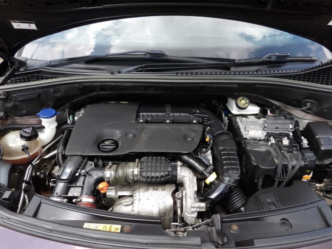 2025 Ds Automobiles Ds 4