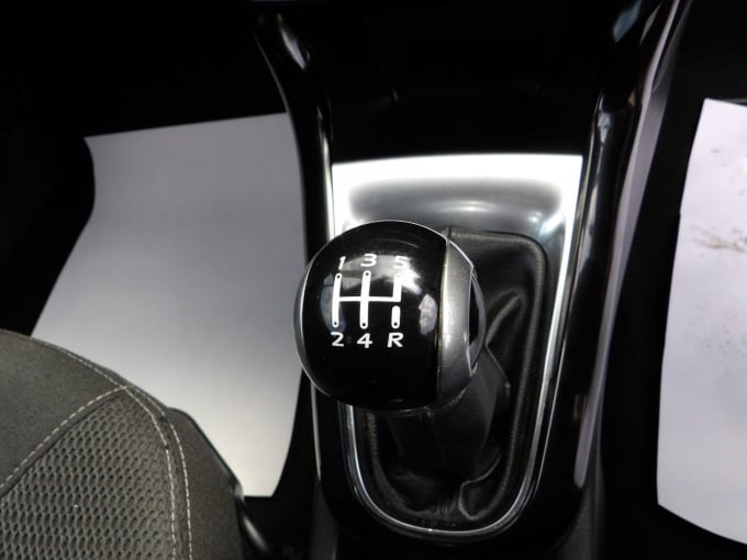 2025 Ds Automobiles Ds 4